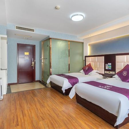 Rongle Business Hotel Yiwu  Dış mekan fotoğraf