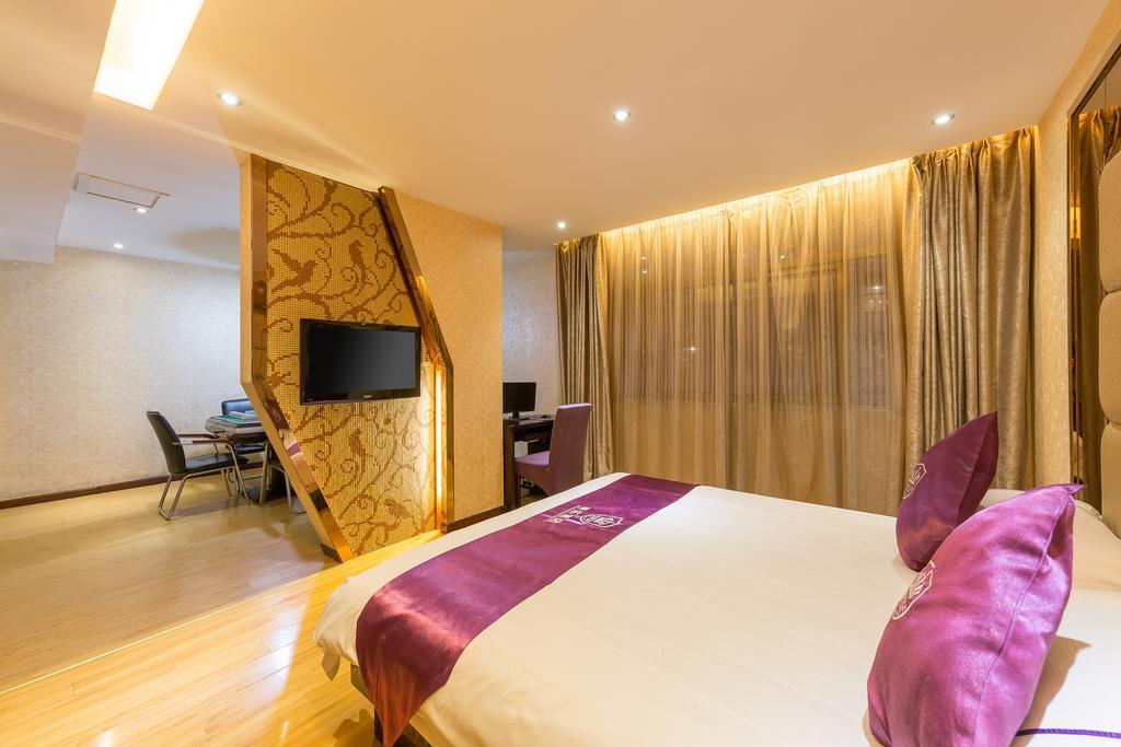 Rongle Business Hotel Yiwu  Dış mekan fotoğraf