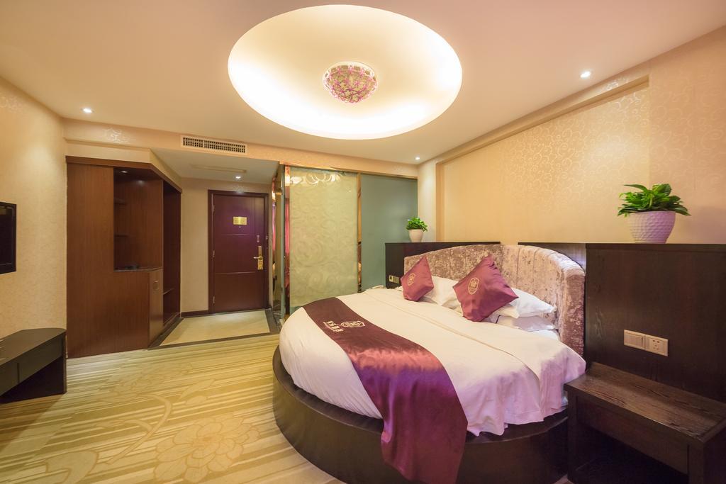 Rongle Business Hotel Yiwu  Dış mekan fotoğraf