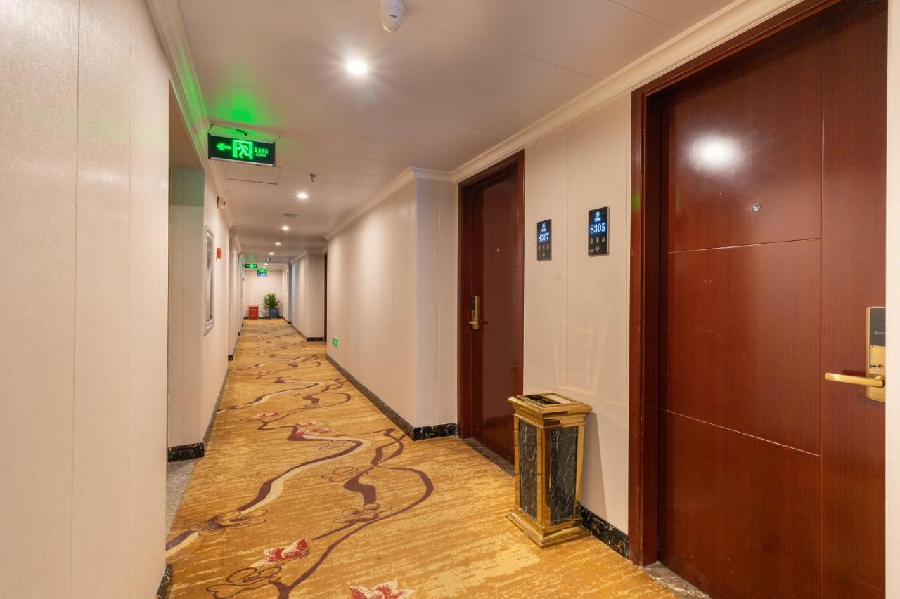 Rongle Business Hotel Yiwu  Dış mekan fotoğraf